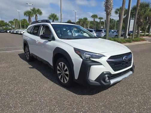 Crystal White Pearl 2024 Subaru Outback Limited