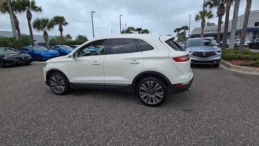 White 2016 Lincoln MKC Black Label