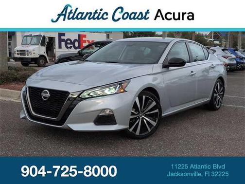 2022 Nissan Altima 2.5 SR