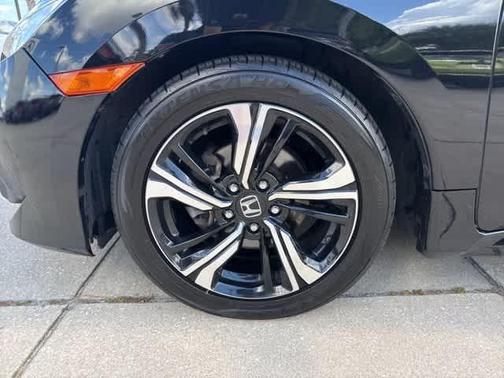 2017 Honda Civic Touring