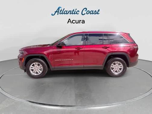 Red 2023 Jeep Grand Cherokee Laredo