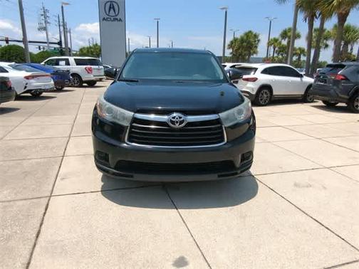 2016 Toyota Highlander LE