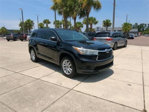 2016 Toyota Highlander LE