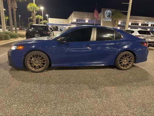 2023 Toyota Camry SE Nightshade