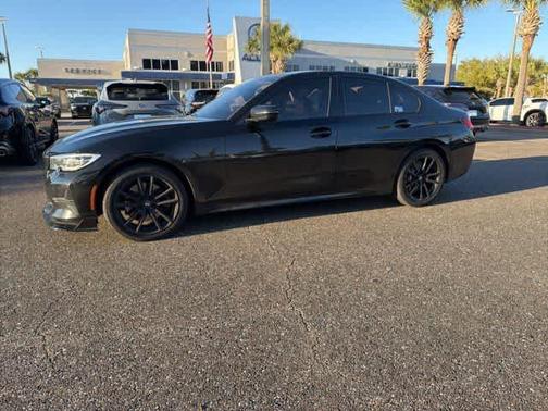 Black 2019 BMW 330 i xDrive