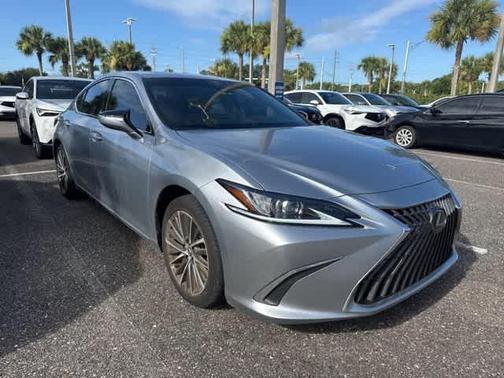 2022 Lexus ES 350 Base