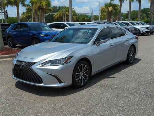 2022 Lexus ES 350 Base