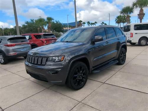 2020 Jeep Grand Cherokee Altitude