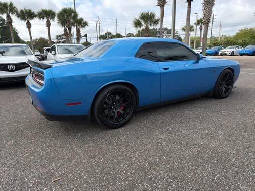2015 Dodge Challenger SRT Hellcat