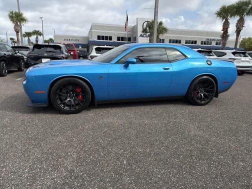 2015 Dodge Challenger SRT Hellcat