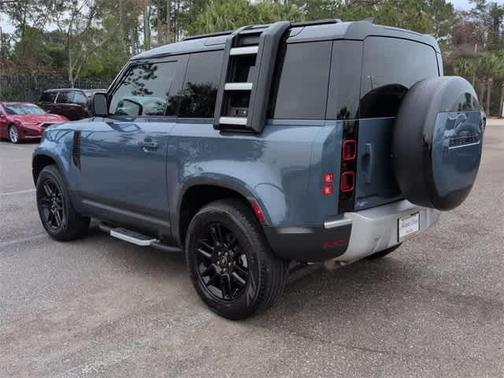 2023 Land Rover Defender 90 S