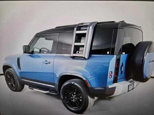 2023 Land Rover Defender 90 S