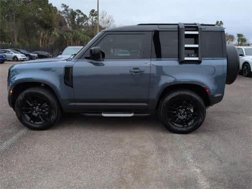 2023 Land Rover Defender 90 S