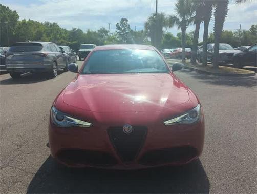 2021 Alfa Romeo Giulia Base
