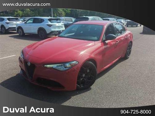 2021 Alfa Romeo Giulia Base