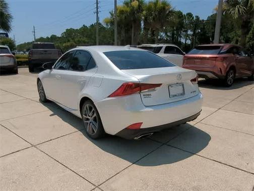 2018 Lexus IS 300 Base