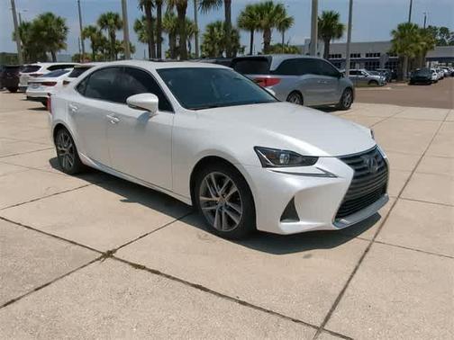 2018 Lexus IS 300 Base