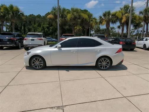 2018 Lexus IS 300 Base