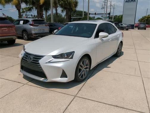 2018 Lexus IS 300 Base