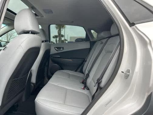 2021 Hyundai KONA Limited