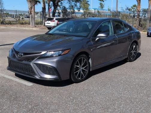 2023 Toyota Camry 