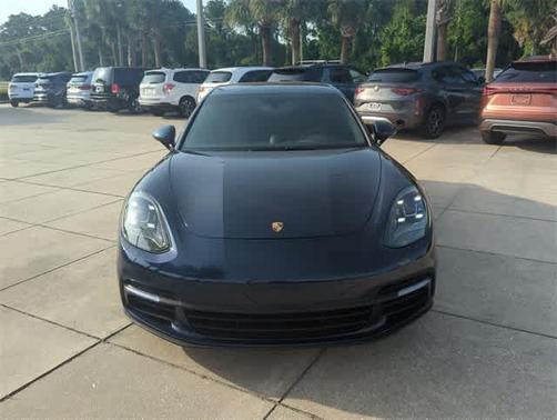 2017 Porsche Panamera 4S