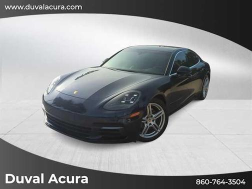 2017 Porsche Panamera 4S