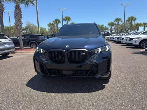 Black 2025 BMW X5 M60i