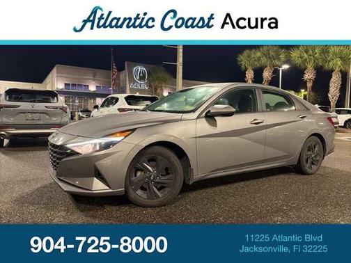 2022 Hyundai ELANTRA SEL