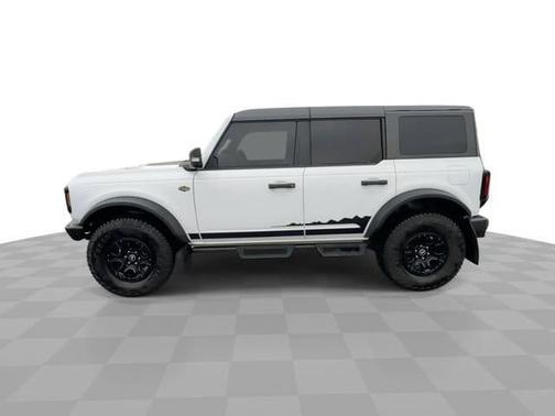 OXFORD WHITE 2024 Ford Bronco Wildtrak