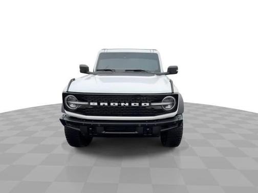 OXFORD WHITE 2024 Ford Bronco Wildtrak