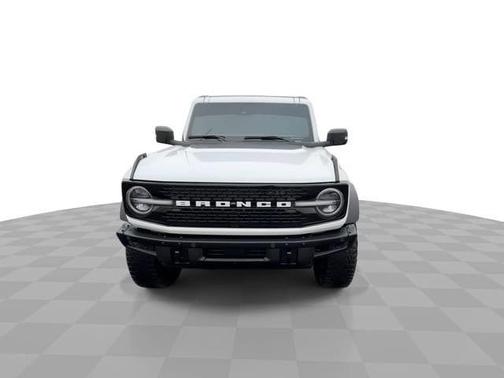 OXFORD WHITE 2024 Ford Bronco Wildtrak