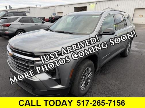 2025 Chevrolet Traverse LT