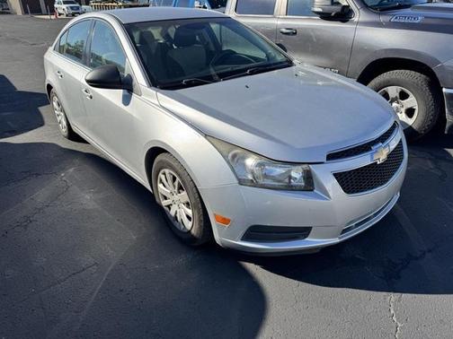 2011 Chevrolet Cruze LS