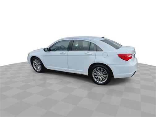 2012 Chrysler 200 Limited