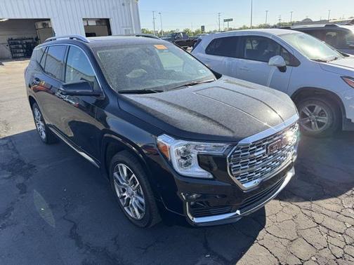 2023 GMC Terrain Denali