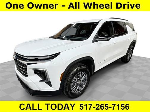 2025 Chevrolet Traverse LT