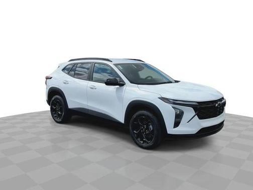 Summit White 2026 Chevrolet Trax LT
