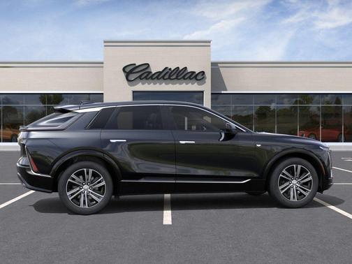 Stellar Black Metallic 2026 Cadillac LYRIQ Luxury