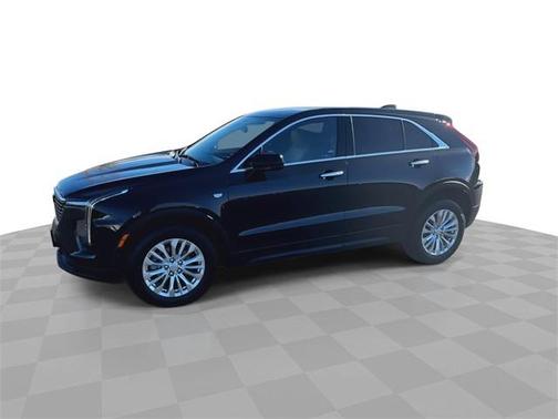 2024 Cadillac XT4 Luxury
