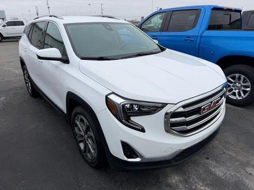 2021 GMC Terrain SLT