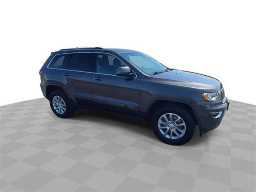2021 Jeep Grand Cherokee Laredo