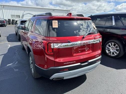 2023 GMC Acadia SLE