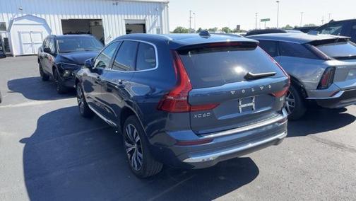 2022 Volvo XC60 B5 Inscription