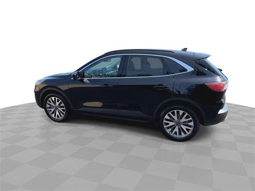 2021 Ford Escape Titanium