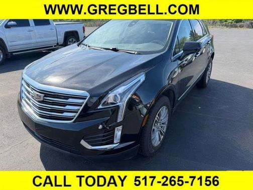 Stellar Black Metallic 2019 Cadillac XT5 Luxury