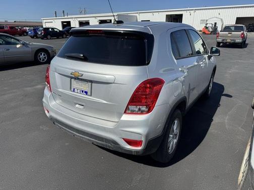 2022 Chevrolet Trax LS