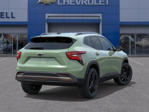Cacti Green 2026 Chevrolet Trax FWD ACTIV