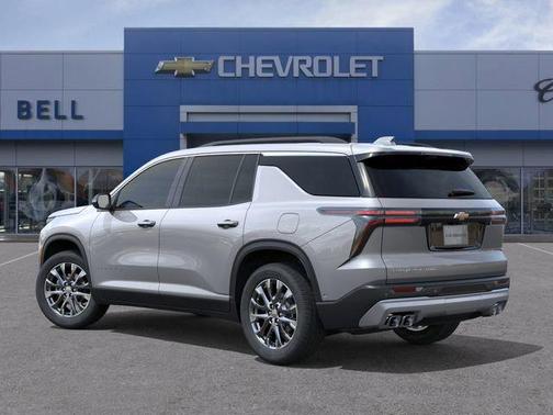 Sterling Gray Metallic 2026 Chevrolet Traverse LT