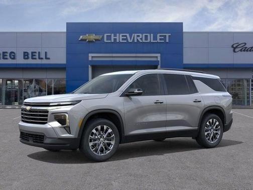 Sterling Gray Metallic 2026 Chevrolet Traverse LT